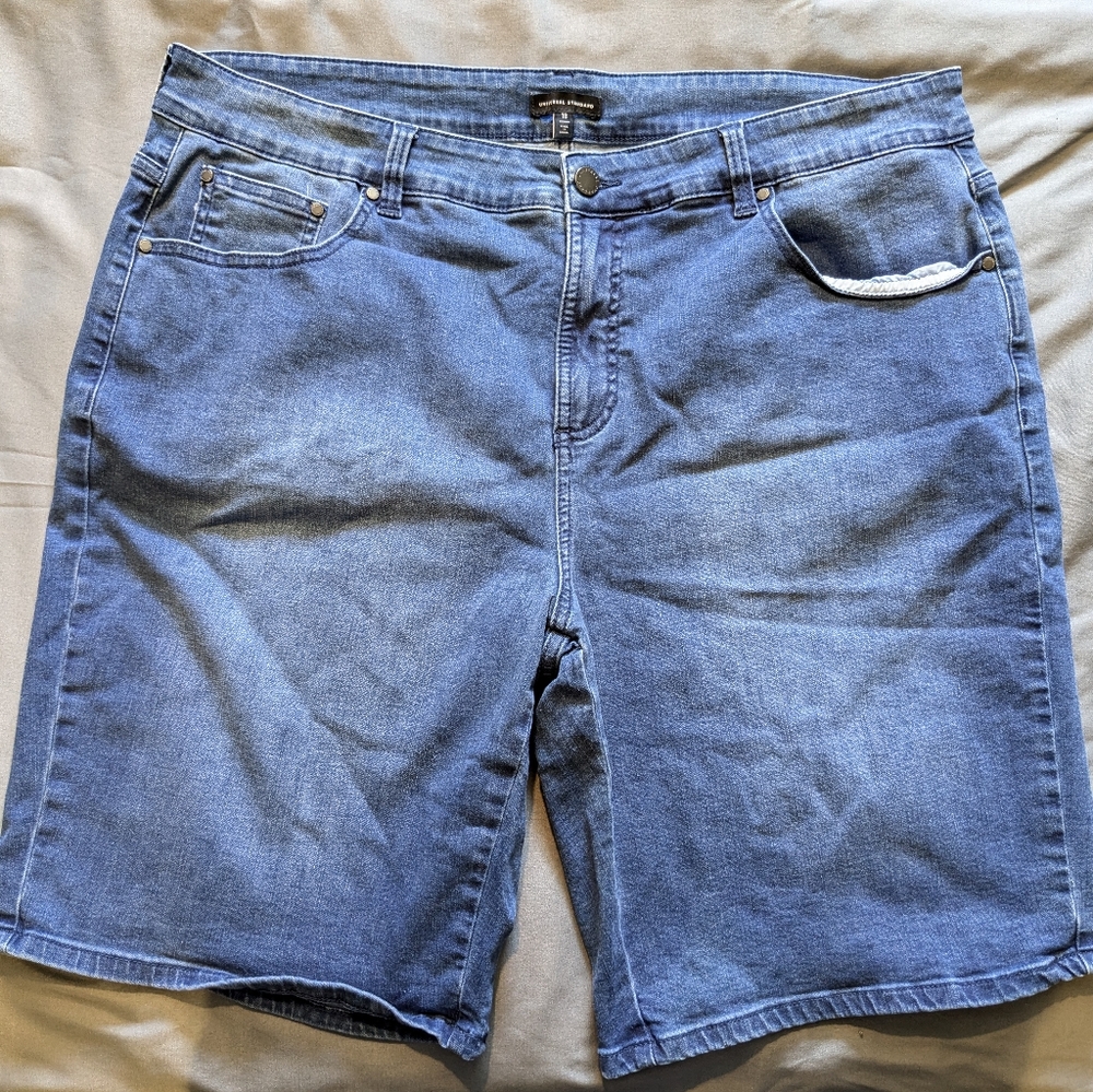 Universal Standard Jean Shorts Size 18